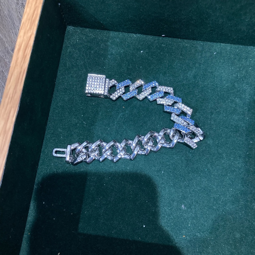 Men's Silver and Blue Chain Bracelet